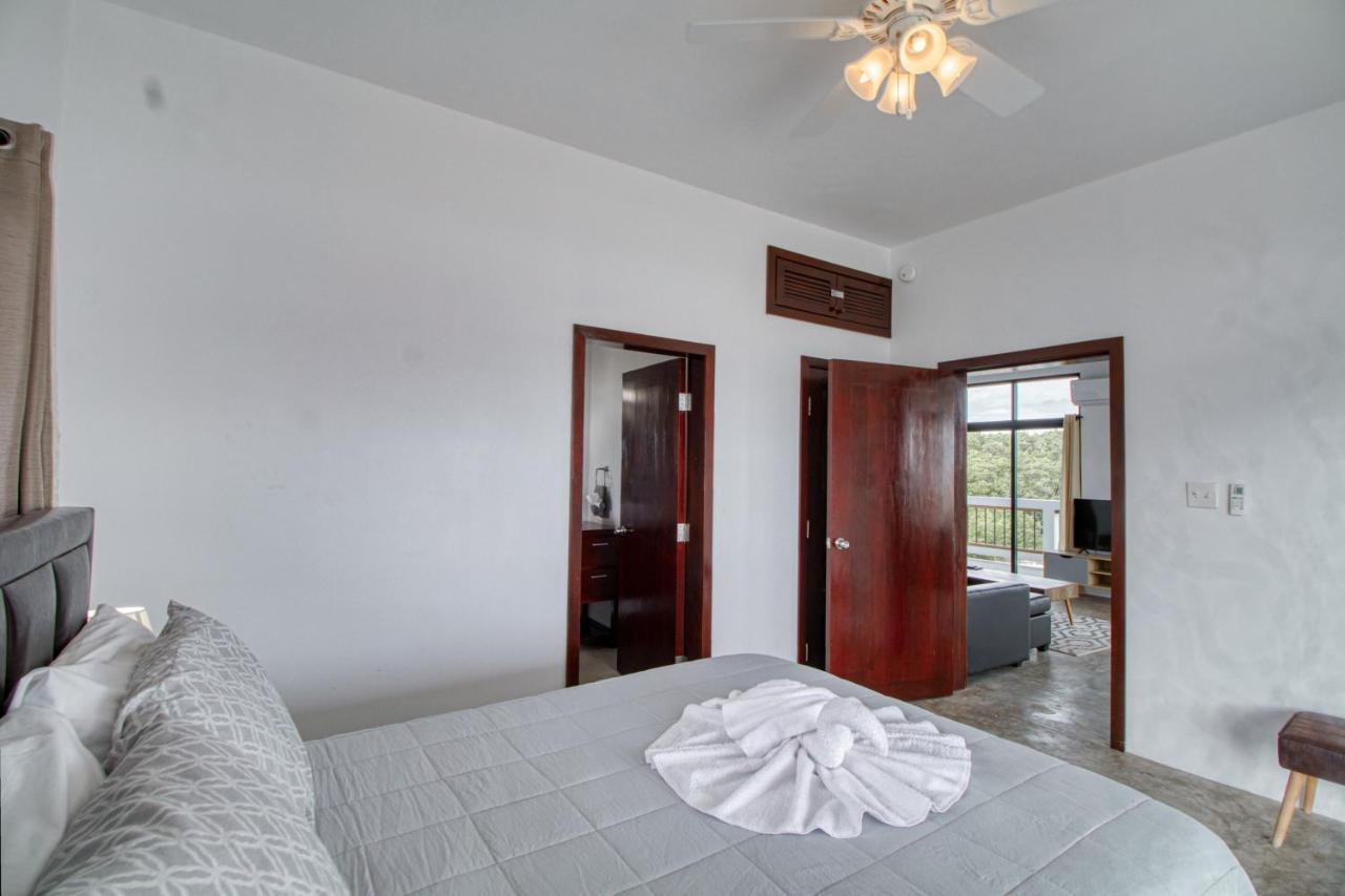 סן פדרו Villa Sea Lux מראה חיצוני תמונה